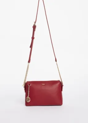 Borsa crossbody con charm logato