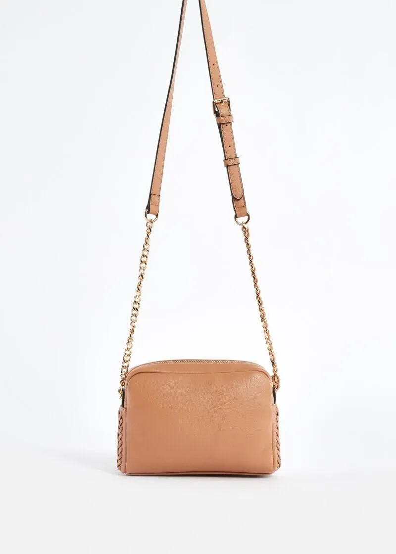 Crossbody in similpelle con logo