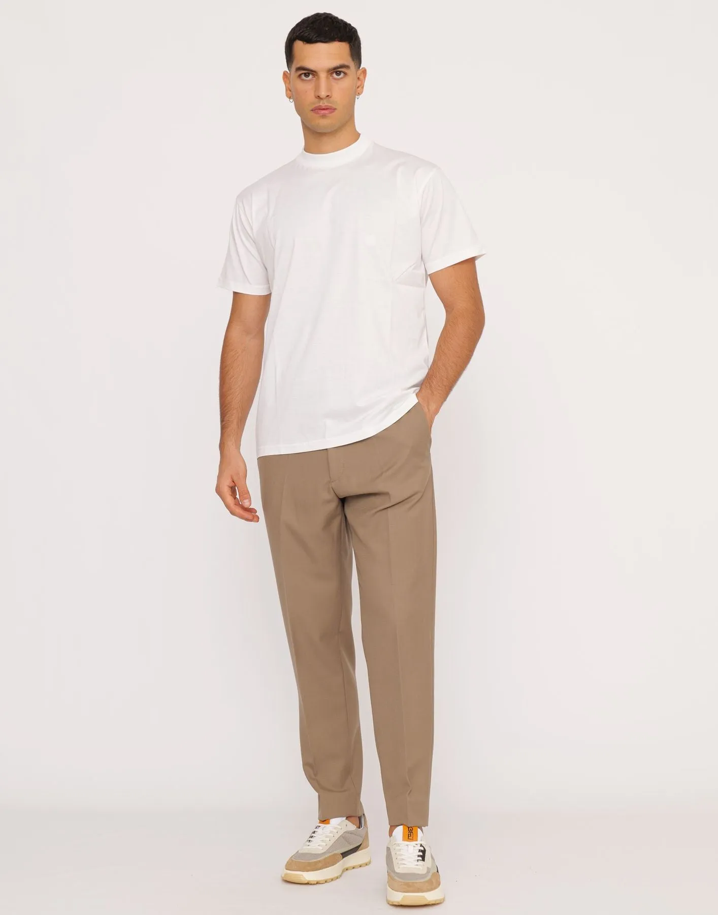 L1PFW23246681 - Pantaloni - LOW BRAND