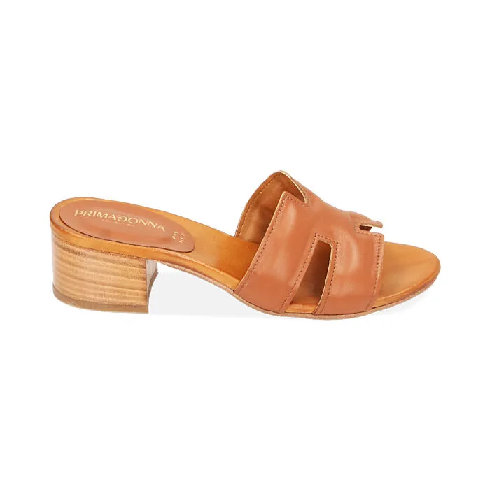 Mules Open Toe cognac in pelle, tacco 5 cm