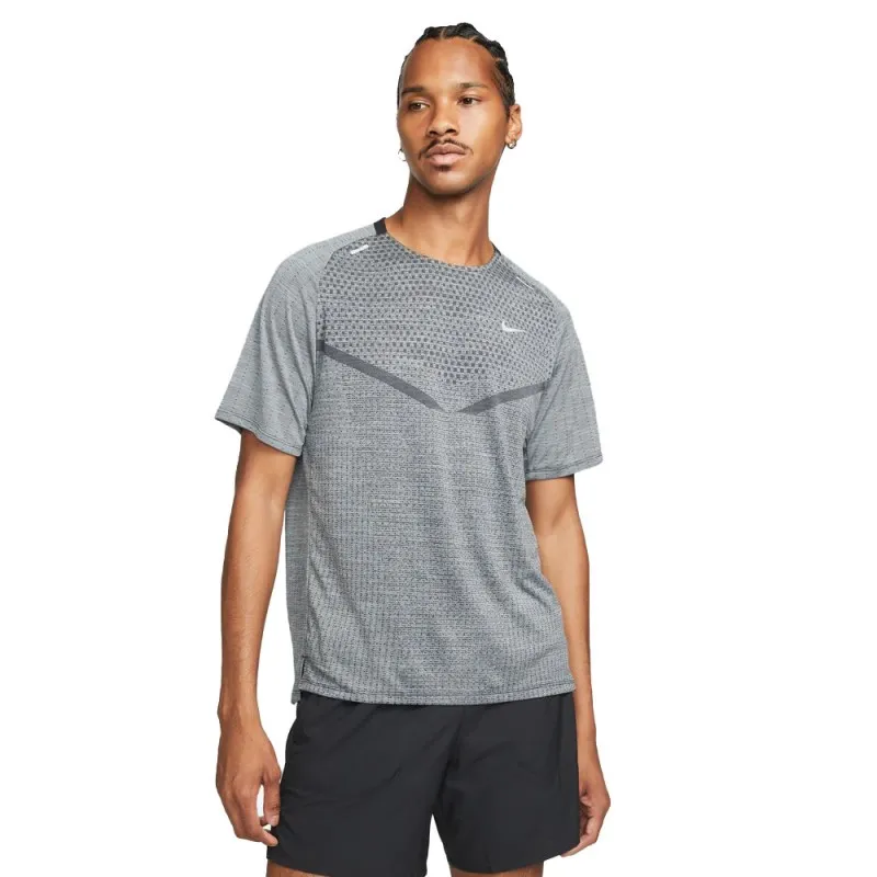 Nike Maglia Running Techknit Ultra Nero Smoke Grigio Reflective S Uomo