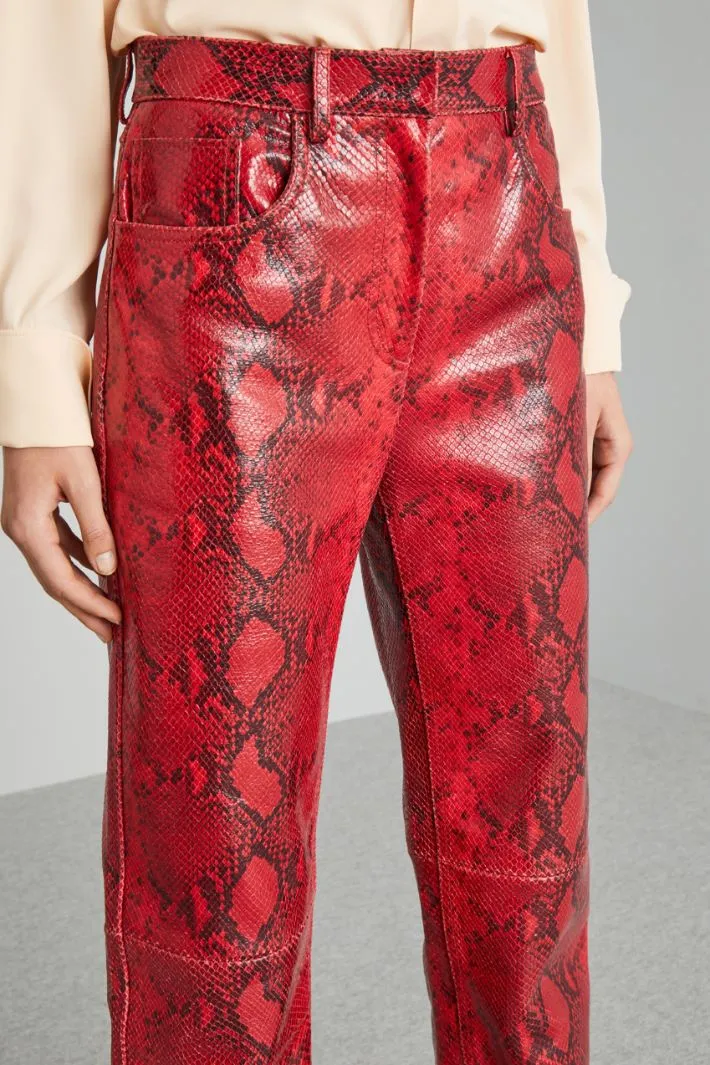 Pantalone in pelle stampa pitone